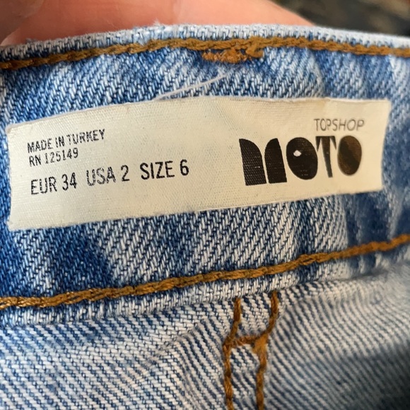 Topshop Moto Fray Bottom Denim Skirt - Picture 2 of 5